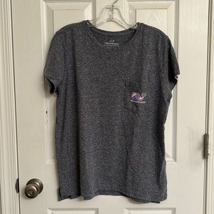 Vineyard Vines Heather Gray Short Sleeve Pocket T-Shirt Polyester-blend Small